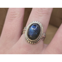 Echt zilveren ring met veer band en Labradoriet steen